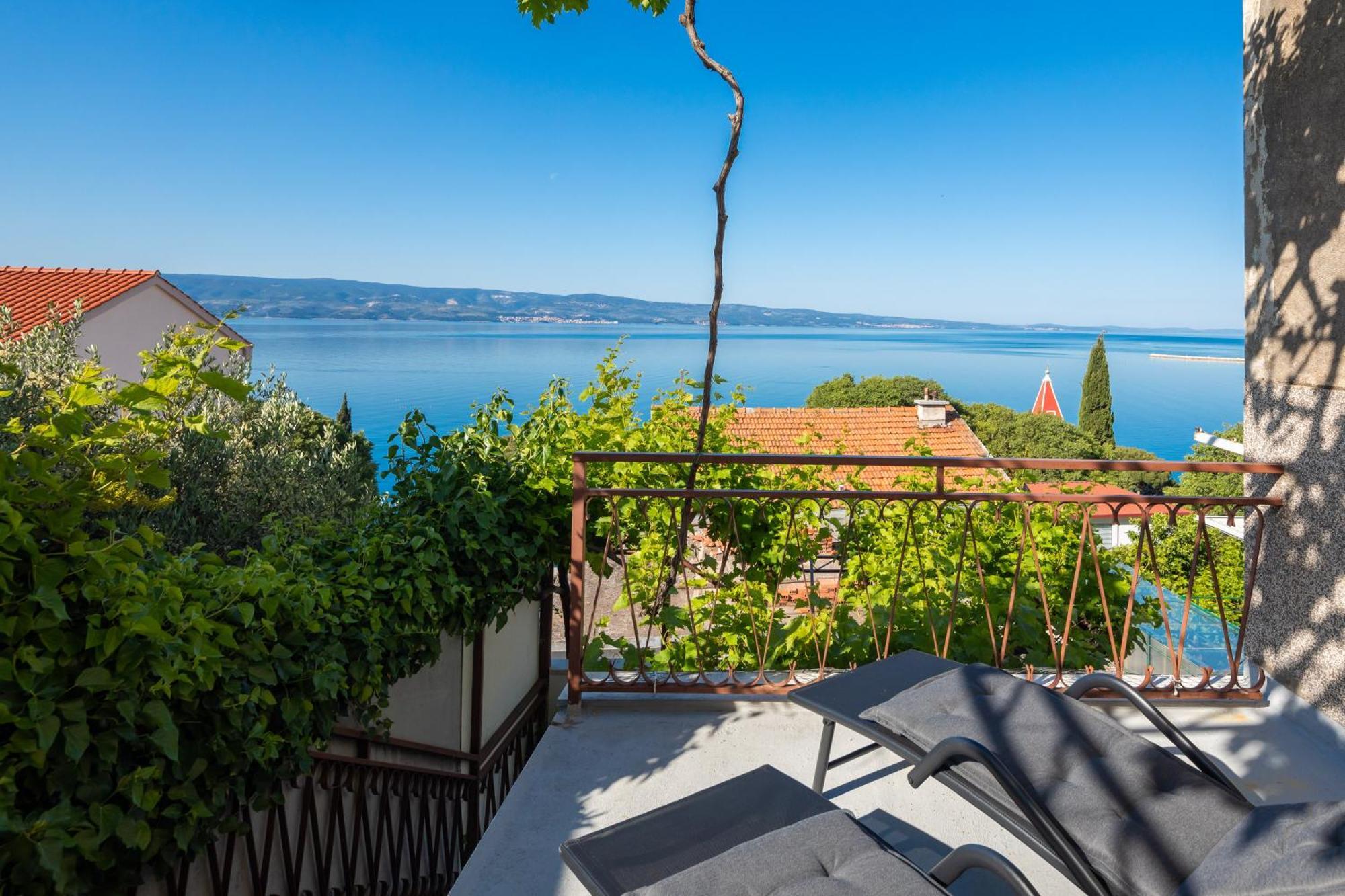 East Side Apartment Omiš Εξωτερικό φωτογραφία